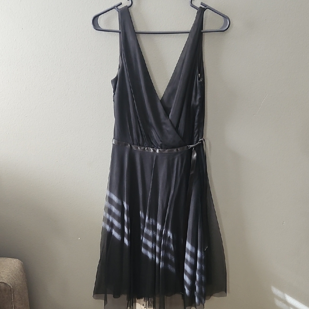 Alexia Admor Elegant Black With Mesh Overlay Satin Backless Dress LBD